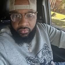 Former Commanders HC Ron Rivera texted that he is returning to his alma  mater, Cal, to help the football program. “Coach Belichick has made going  back to school, cool,” Rivera texted reporters