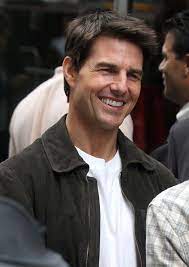 Tom cruise hits the red carpet at the premiere of his film oblivion on wednesday (march 27) in rio de janeiro, brazil. Tom Cruise Photos Photos Tom Cruise Thanks The Nypd While Back On Set Of Oblivion Tom Cruise Hot Tom Cruise Movies Tom Cruise Mission Impossible