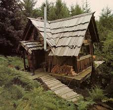 Handmade Houses A Guide To The Woodbutcher S Art By My Vintage Book Collection In Blog Form Via Flickr The Cabins In The Woods Small House Handmade Home