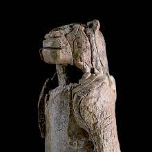 Die skulptur stammt aus der jungpaläolithischen kultur des aurignacien und gehört zu den ältesten kleinkunstwerken der menschheit. Urgeschichtliches Museum Blaubeuren Hohlenstein Lonetal