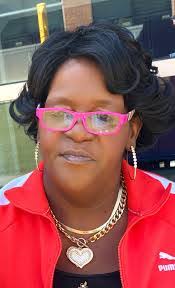 Sheryl Bray's Instagram, Twitter & Facebook