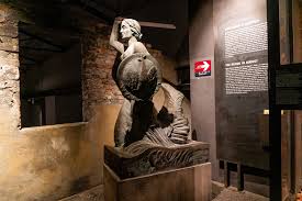 This is muzeum powstania warszawskiego logo by michal czubak on vimeo, the home for high quality videos and the people who love them. Muzeum Powstania Warszawskiego Z Dzieckiem Miasto Ruin Cennik Bilety