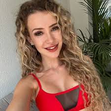 Anne.Crdn (@anne.crdn)