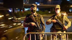 Armenia y azerbaiyán se hallaban el domingo al borde de la guerra, tras estallar violentos combates entre fuerzas azeríes y separatistas de la región de nagorno karabaj, apoyadas por armenia. Armenia Azerbaiyan Un Conflicto De Odio Etnico El Mundo Dw 29 09 2020