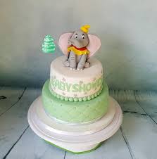 Mom To Be Has A Wall Painting With Dumbo In The Nursery Room To Surprise Her Her Fiend Wanted Dumbo On The Babyshowe Baby Shower Cakes Dumbo Baby Shower Cake