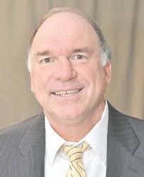 Mott basketball coach honored for 700th win