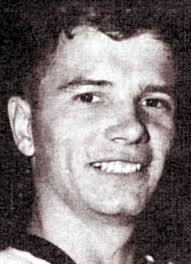 Player photos for the 1967-68 Calgary Centennials at hockeydb.com