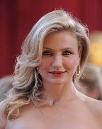 Cameron michelle diaz is a californian actress, who is gloriously appealing, tall, and a natural blonde with blue eyes. Cameron Diaz Hairstyles Star Hairstyles