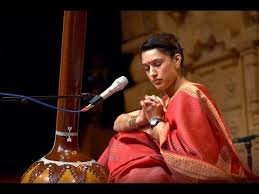 La Premiere Fois Que J 39 Ai Etendu Cette Chanteuse J 39 Ai Arrete Tout Ce Que Je Faisais Et J 39 Ai Ecoute Totalem Musique Classique Chant Indien Chanteur