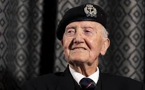 Stan Ford's Instagram, Twitter & Facebook