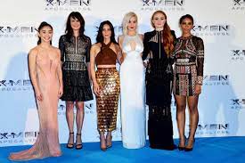 Always and forever, lara jean. Bild Zu Lana Condor X Men Apocalypse Vignette Magazine Alexandra Shipp Carolina Bartczak Jennifer Lawrence Lana Condor Olivia Munn Filmstarts De