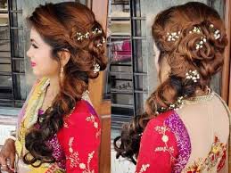 Jul 15, 2021 · from bantu knots to fulani braids, or afros to twists to box braids, we highlight some of the most traditional african hairstyles that are super trendy today. 15 Latest Indian Braid Hairstyles For Women Styles At Life