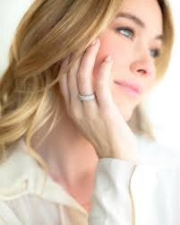 Lindsay Arens (@lindsayarensphotography) • Instagram photos and videos