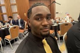 Thousand Oaks Doubles Up