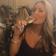 Kate DeChant (kpdechant)