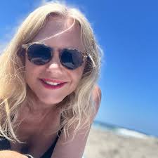 If you're in the Southern California area this weekend, you gotta check out  the new film from Nate Laverty, 'Creatures of Habit'. Premiering Friday  night at Solento Festival in Encinitas, and then