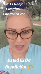 La frase "airaos pero no pequéis" proviene de la Biblia, específicamente de  Efesios 4:26. Significa que es natural sentir ira o enojo ante ciertas  situaciones, pero es importante no permitir que ese