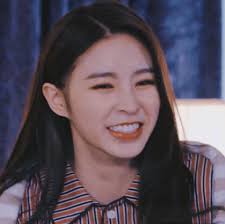mv elkie(엘키) (clc) _ i dream *english subtitles are now available. Elkie Elkie Clc Aesthetic Soft Icons Kpop Clc Kpop Icon