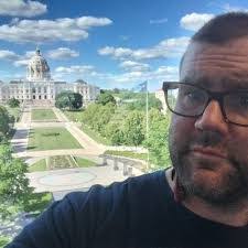 Chris Chubb's Instagram, Twitter & Facebook