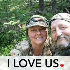 What is the standard tip at Golden Corral?