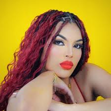 Cada día es una nueva oportunidad para brillar y crear magia. Agradezco a  cada cliente que confía en mi trabajo. Ustedes son la razón por la que me  esfuerzo y me supero