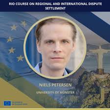 Paula Wojcikiewicz Almeida