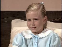 Buffy makes a new friend in Eve as they bond over the bedspread! Playing a  smart and funny word game does the trick to cement their friendship.🤗