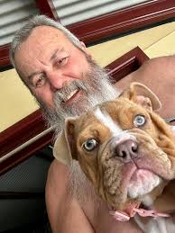 Shane Sugar Riley was live at the The Pastoral Hotel. Shane plays regularly  at the Pastoral so check out their Facebook page for upcoming gigs  #pastoralhoteldubbo #tophatpromotionsandmarketing