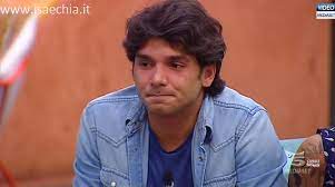 Tra battute ambigue e risse sfiorate, andrea cerioli è il concorrente che più ha fatto discutere durante la 13esima edizione del grande fratello. Andrea Cerioli Prima E Ora Ecco Com Era Ai Tempi Del Grande Fratello Foto Donnapop