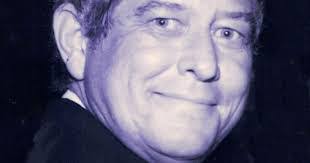 Lloyd Underhill's Instagram, Twitter & Facebook