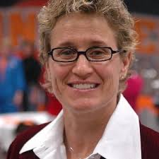 Dawn Marsh's Instagram, Twitter & Facebook