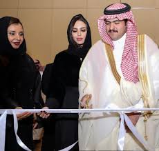 سمو الأمير فيصل بن سعد بن سعود بن محمد بن عبد العزيز آل سعود يفتتح صالون الساعات الراقية في الرياض الساحات العربية