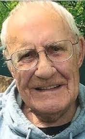 Bonnie Aase's Instagram, Twitter & Facebook