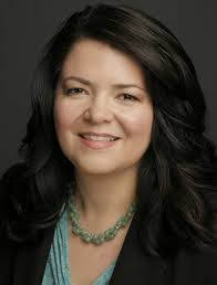 Ellis Carter's Instagram, Twitter & Facebook