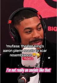 #mufasa actor #aaronpierre reacts to comments he looks like #thelionking  character #scar and #aladdin #jaffar 🤣🦁
