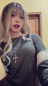 Lori Nester Wax Queen