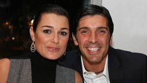 Buffon then wasted little time in dating italian sports pundit ilaria d'amico and the couple announced they were expecting a child in 2015. Seredova E La Separazione Con Buffon Avrei