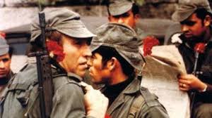 Revolução dos cravos?/i oder einfach 25 de abril) bezeichnet den aufstand der armee in portugal am 25. Especial Revolucao Dos Cravos Em Abril No Canal Historia Noticias De Televisao E Series Filmspot