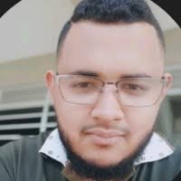 200+ perfiles de «Enrique Cesar»