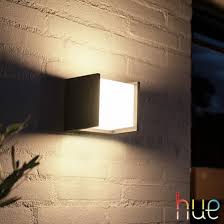 Philips Hue Fuzo Led Wandleuchte Quadratisch 1744530p7 Reuter Wandleuchte Led Lampen Aussen