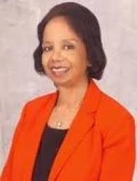 Superb Woman: Pat Mays