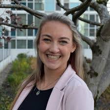 Danielle Ashcraft's Instagram, Twitter & Facebook