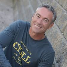 Colin Chalmers (@Chalmeco)