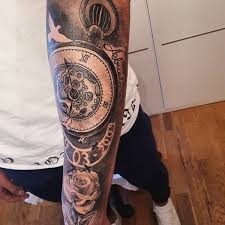 Birds tattoo designs are delicate and very attractive and brings a beauty, love and elegance. Clock Rose And Bird Tattoo Meaning