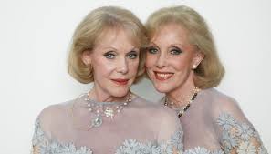 Gemelle Kessler Ellen e Alice morte col suicidio assistito in casa a  Gruenwald, aperta inchiesta: cosa si sa