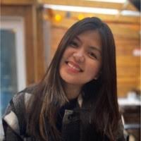 100+ "Delfín" profiles