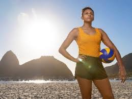 Joueuse de volley, elle détient le plus de records de l'école, incluant le record de celle qui détient le plus de records ! Une Joueuse De Volley Ball Bresilienne Atteinte De Perte Auditive Devient Ambassadrice De Marque Sonova