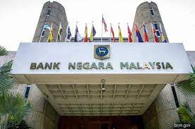 Sultan johor, sultan ibrahim iskandar berkenan merasmikan model menara bank rakyat johor di persada di sini, hari ini. Bnm Expected To Cut Opr To New Low Of 1 5 Dbs Group Research Edgeprop My