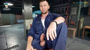 Alpha at work”  : r/AlphaMalePorn