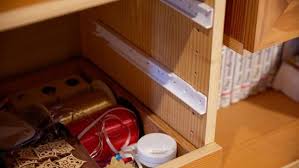 Vor allem die beschläge entscheiden beim schubladen bauen über erfolg oder pfusch! Schubladenauszuge Reparieren Kreativ Ard Buffet Swr De